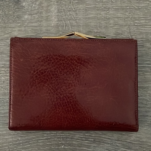 Wallet, 6in x 4in - Picture 2 of 8